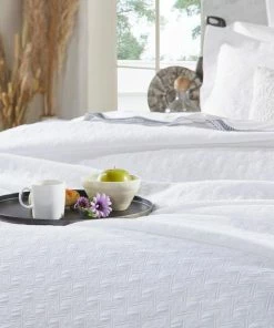 ORCLUX- Tyler Matelasse Coverlet 10 ORCLUX- Tyler Matelasse Coverlet