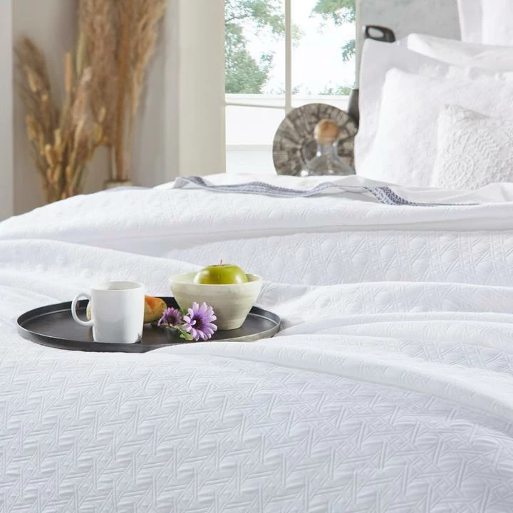 ORCLUX- Tyler Matelasse Coverlet 6 ORCLUX- Tyler Matelasse Coverlet