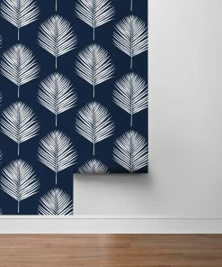 WALLQU- Coastal Maui Palm