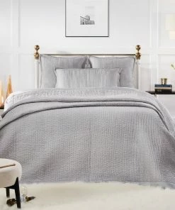 ORCLUX- Quilts & Coverlets Abigail Quilt