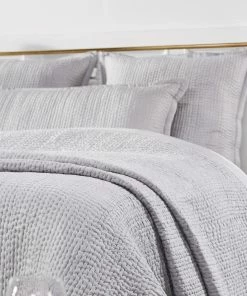 ORCLUX- Quilts & Coverlets Abigail Quilt