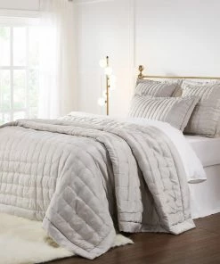 ORCLUX- Quilts & Coverlets Sophia Quilt