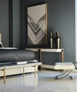 AUGUST- ARNO KING BED Beds