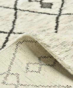 SOLORU- Alaric Handmade Area Rug 5 X 8 Area Rugs