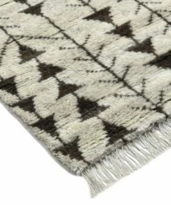 SOLORU- Glenmore Handmade Area Rug 5 X 8 Area Rugs