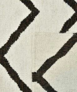 SOLORU- Danae Handmade Area Rug 5 X 8 Area Rugs