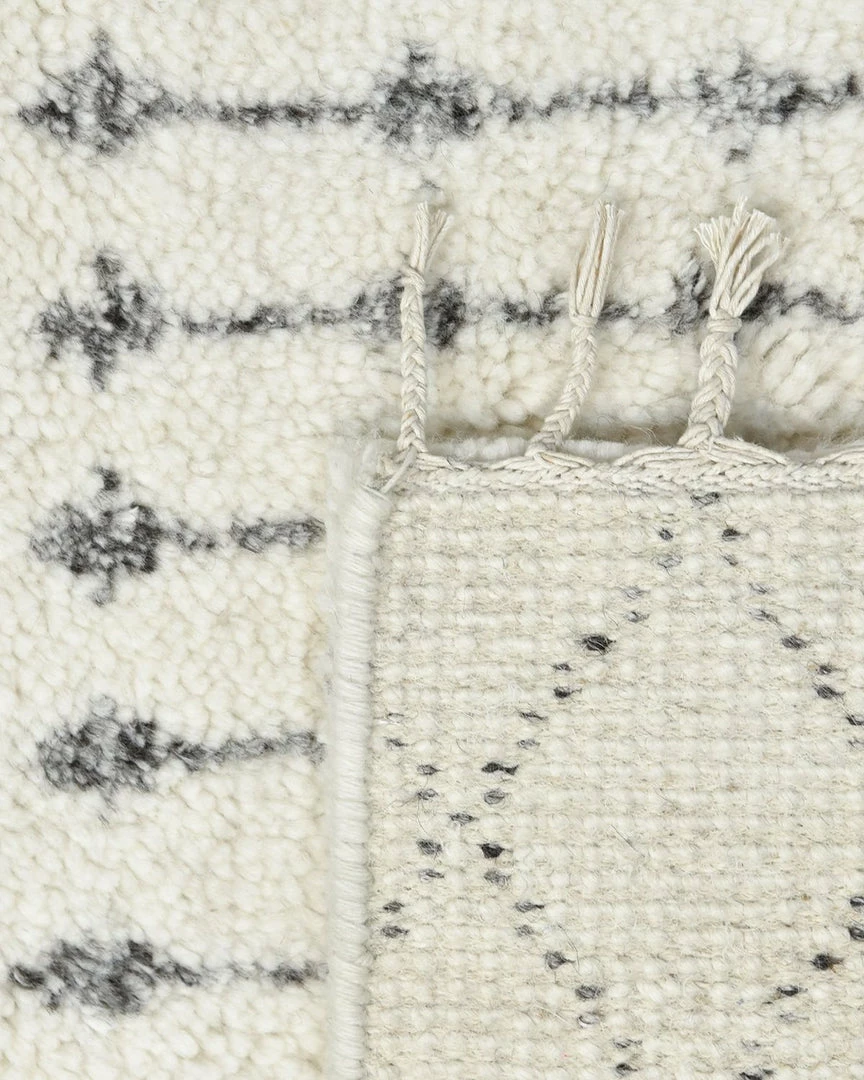 SOLORU- 5 X 8 Area Rugs Abdiel Handmade Area Rug 11 SOLORU- 5 X 8 Area Rugs Abdiel Handmade Area Rug